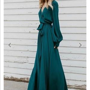 V Neck Long Sleeve Belted Maxi Dress - NWOT